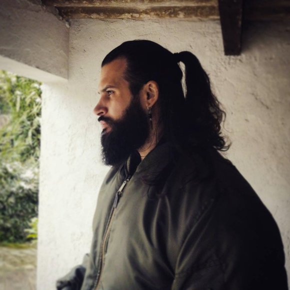 Pair of Onyx Spike Earrings UNISEX - Picture 2 of 5